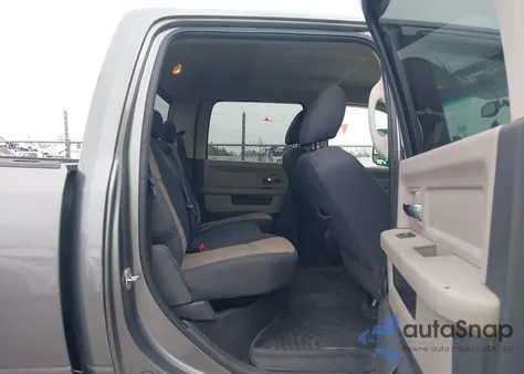 2010 Dodge Ram 2500 Slt z USA, uszkodzony, nr VIN 3D7UT2CL9AG147138